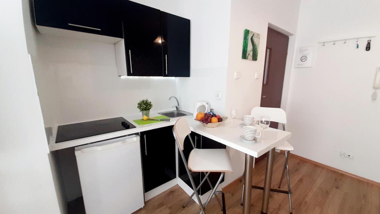 Apartament Z Balkonem I Bezplatnym Parkingiem Gdansk Exterior photo