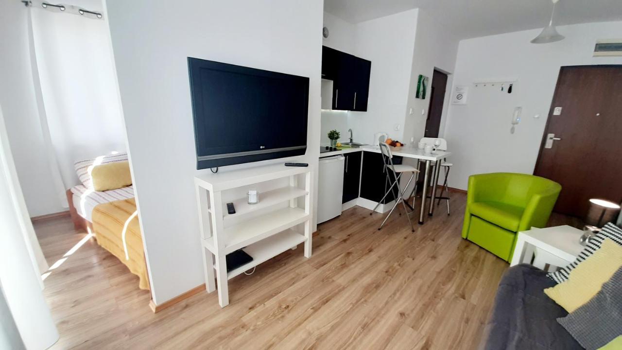 Apartament Z Balkonem I Bezplatnym Parkingiem Gdansk Exterior photo